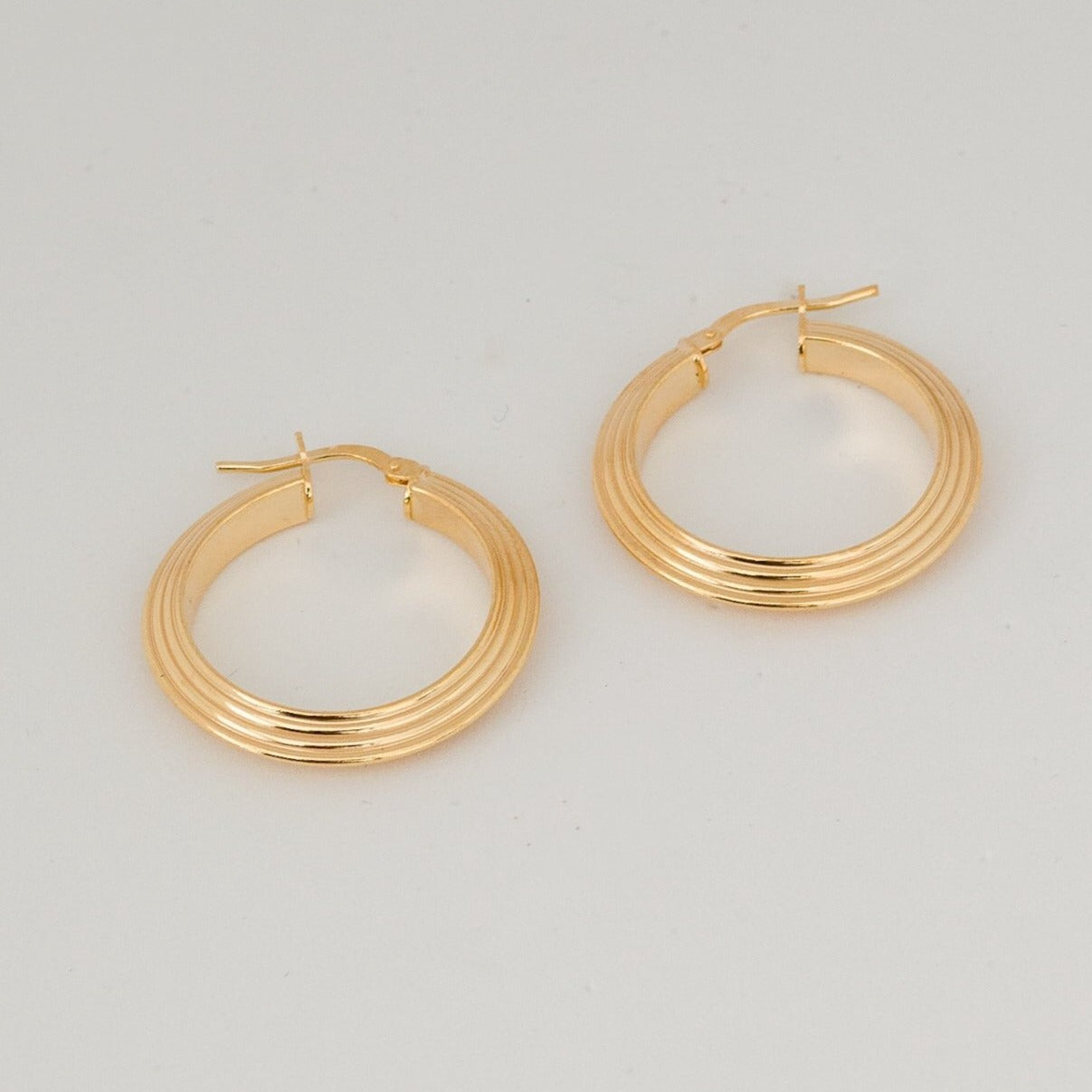 Orecchini cerchio RIGATO GOLD