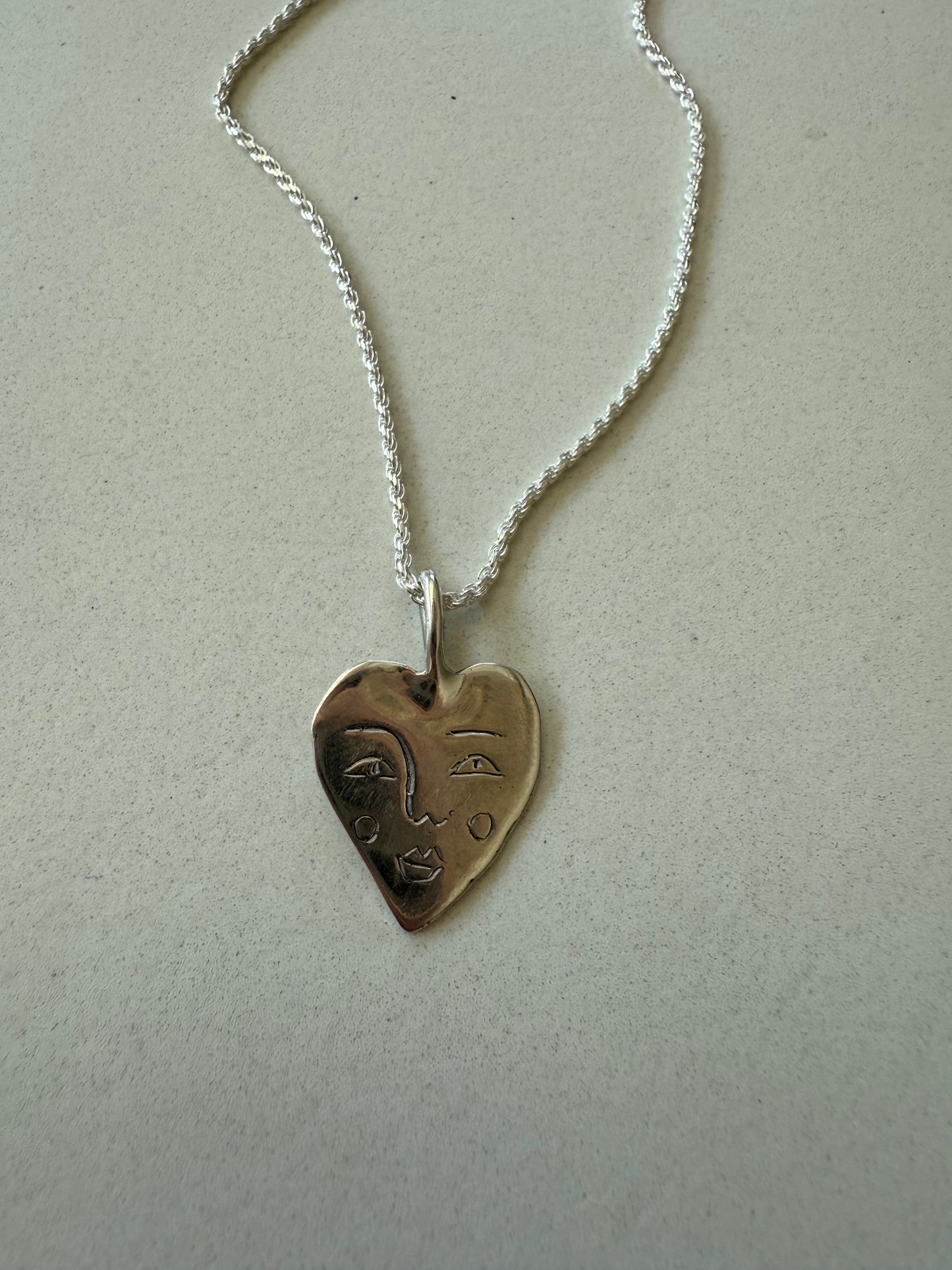 Collana HEART