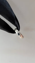 Carica l&#39;immagine nel visualizzatore di Gallery, Anello materico ONLY BLACK