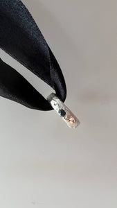Anello materico ONLY BLACK