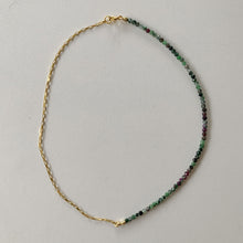 Carica l&#39;immagine nel visualizzatore di Gallery, Collanina choker zoisite