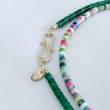 Carica l&#39;immagine nel visualizzatore di Gallery, Collana Big perla VERDE/MULTICOLOR