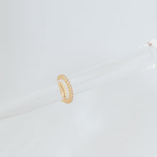 Carica l&#39;immagine nel visualizzatore di Gallery, Ear Cuff Gold